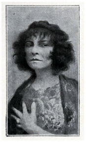 Polaire dans La Flamme  1922