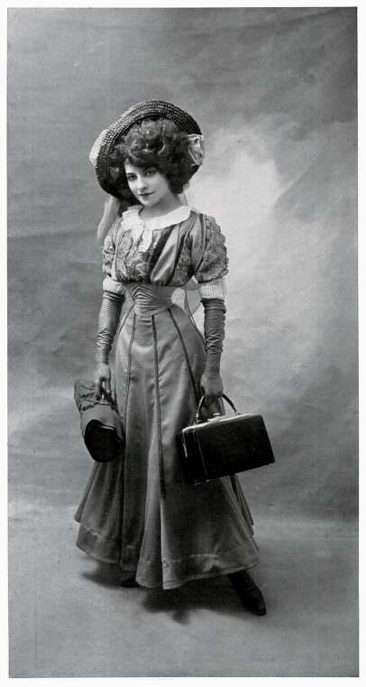 La Revue du Centenaire  Clich&eacute; Paul Boyer  1907